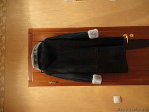 Продаю дублёнку р.46 черная с капюшоном   - Изображение #1, Объявление #387395