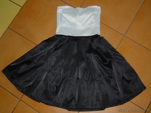 Милое черно-белое платье из атласа - Изображение #1, Объявление #398602